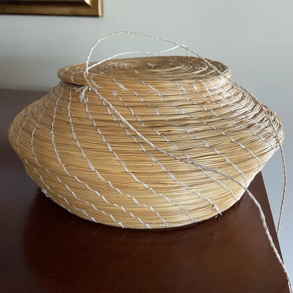 Vintage Coiled Grass Basket with Lid Primitive Rustic Native Tribal Squat Basket